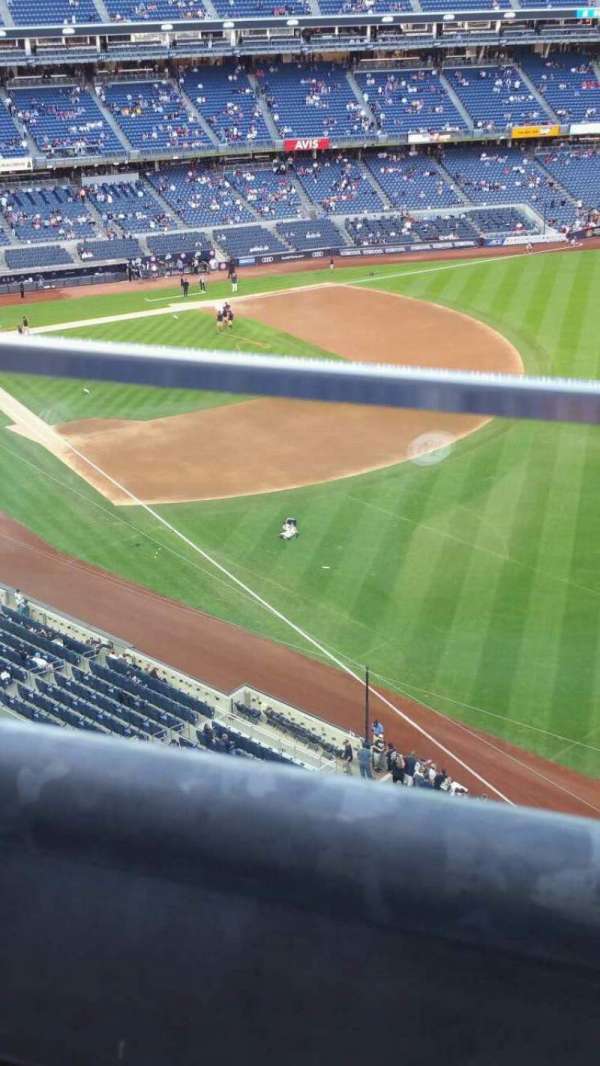 Yankee Stadium, section: 409, row: 1, seat: 9
