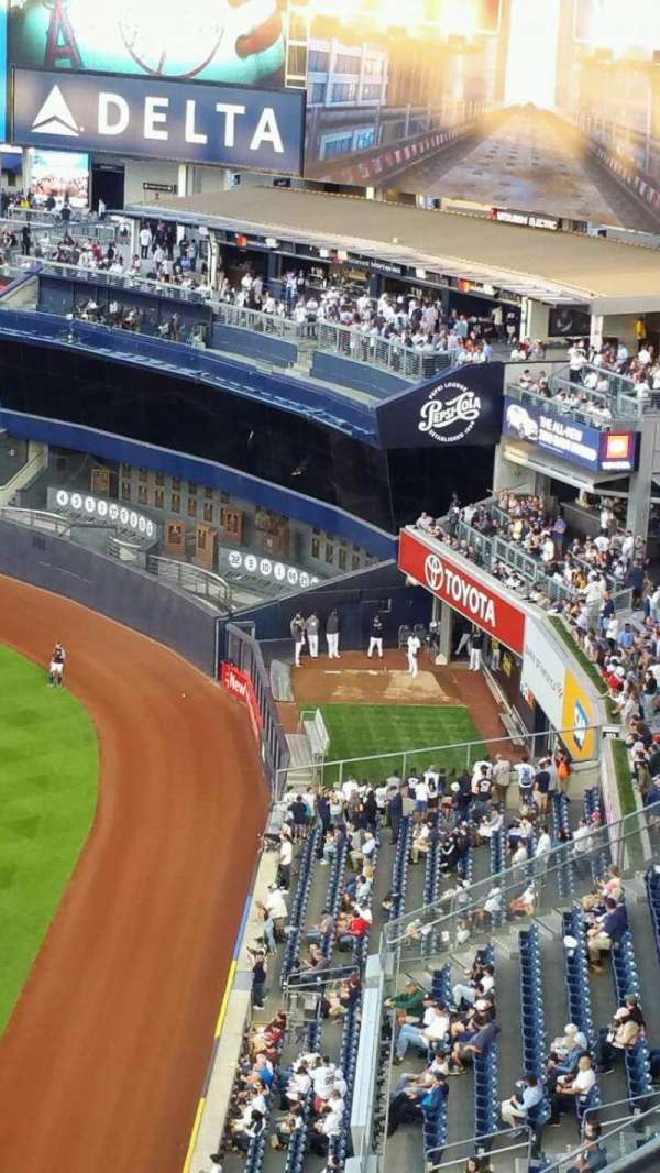 Yankee Stadium, section: 409, row: 1, seat: 9