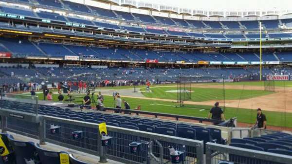 Yankee Stadium, section: 114B, row: 3, seat: 9