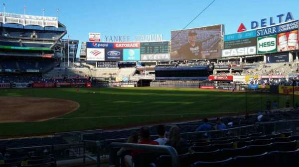 Yankee Stadium, section: 114B, row: 8, seat: 1