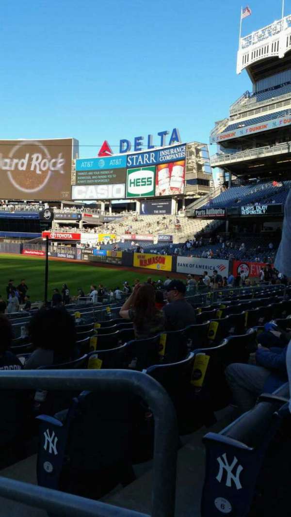 Yankee Stadium, section: 113, row: 7, seat: 1