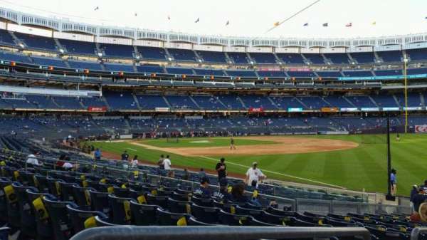 Yankee Stadium, section: 110, row: 17, seat: 15