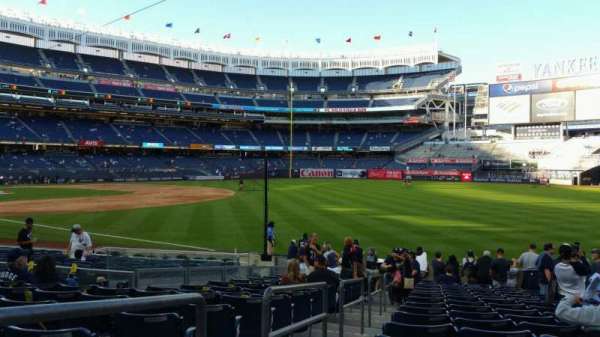 Yankee Stadium, section: 110, row: 17, seat: 15