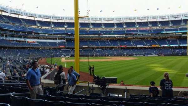 Yankee Stadium, section: 107, row: 9, seat: 9
