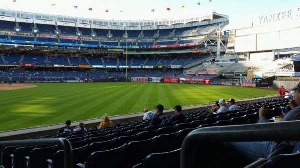 Yankee Stadium, section: 106, row: 10, seat: 1