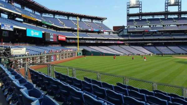 Citizens Bank Park, section: 148, row: 14, seat: 1