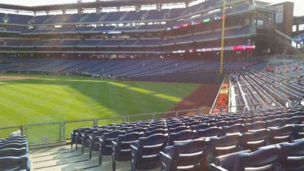 Citizens Bank Park, section: 148, row: 14, seat: 1