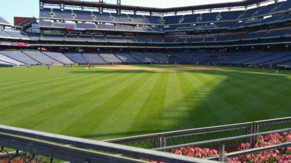 Citizens Bank Park, section: 147, row: 4, seat: 1