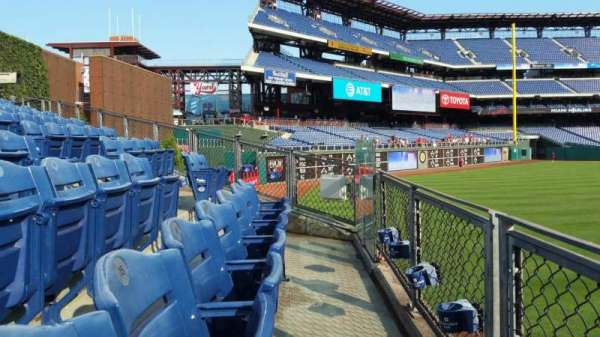 Citizens Bank Park, section: 147, row: 4, seat: 12