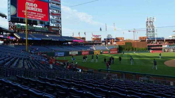 Citizens Bank Park, section: 132, row: 13, seat: 1