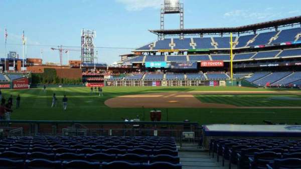 Citizens Bank Park, section: 132, row: 13, seat: 1