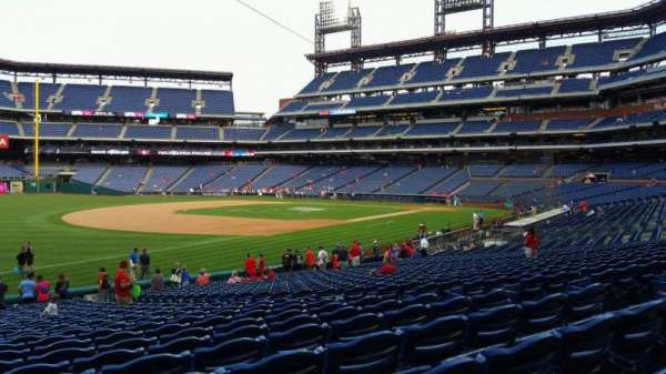 Citizens Bank Park, section: 136, row: 27, seat: 9