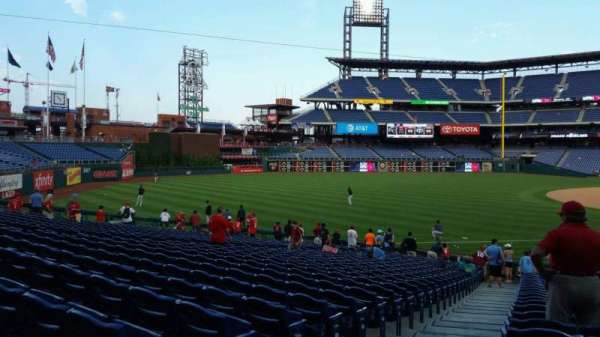 Citizens Bank Park, section: 136, row: 27, seat: 18