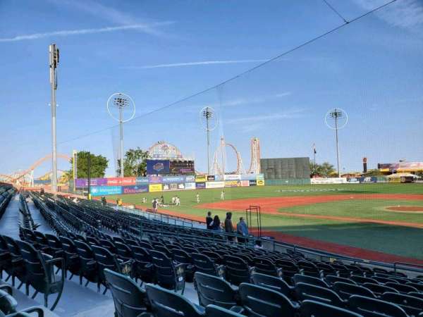 Maimonides Park, section: 5, row: Q, seat: 9