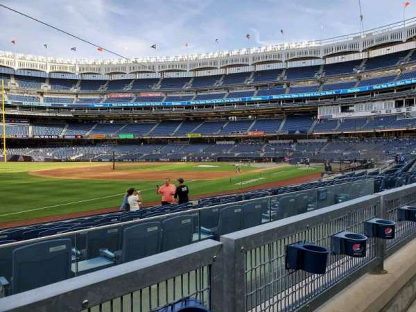 Yankee Stadium, section: 128, row: 1, seat: 16