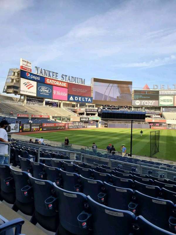 Yankee Stadium, section: 128, row: 7, seat: 8