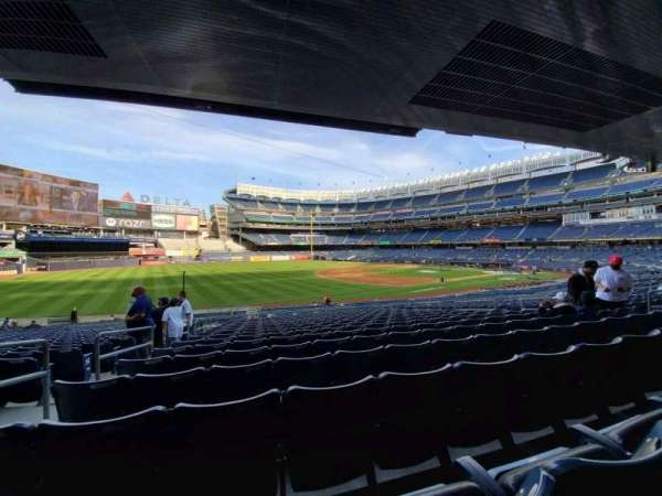 Yankee Stadium, section: 128, row: 17, seat: 14