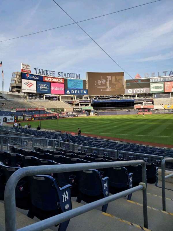 Yankee Stadium, section: 126, row: 7, seat: 16