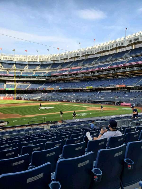 Yankee Stadium, section: 125, row: 9, seat: 13