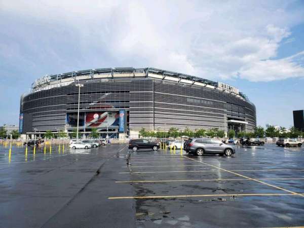 MetLife Stadium, section: Pepsi Gate