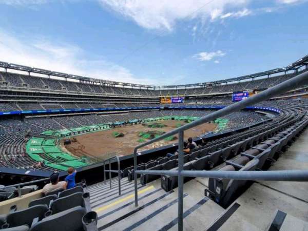 MetLife Stadium, section: 245C, row: 6, seat: 1