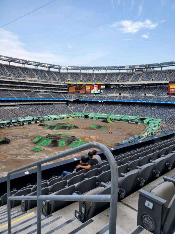 MetLife Stadium, section: 245C, row: 7, seat: 1