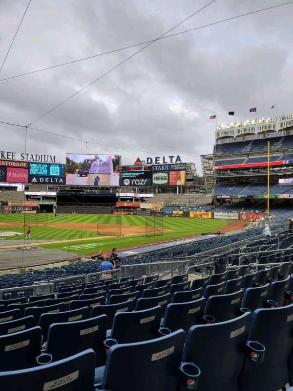 Yankee Stadium, section: 118, row: 10, seat: 13