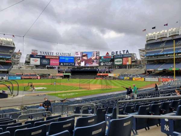 Yankee Stadium, section: 118, row: 10, seat: 4