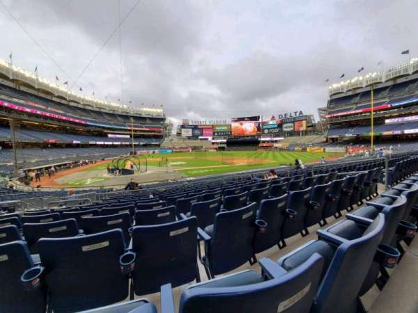 Yankee Stadium, section: 117B, row: 11, seat: 7