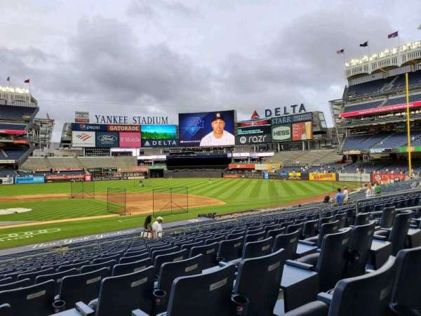 Yankee Stadium, section: 117A, row: 14, seat: 9