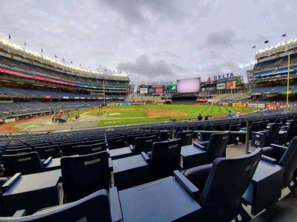 Yankee Stadium, section: 117A, row: 14, seat: 3