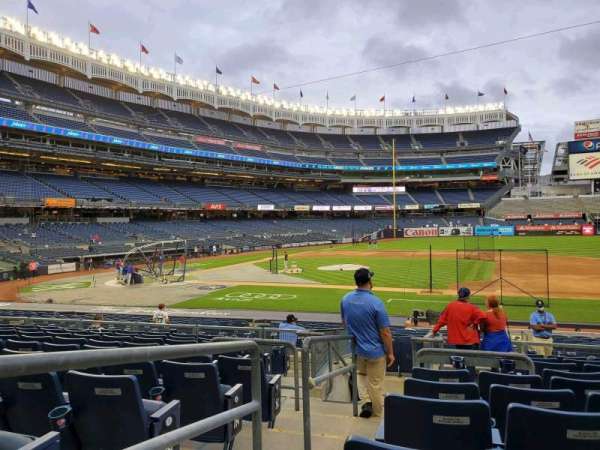 Yankee Stadium, section: 115, row: 10, seat: 14