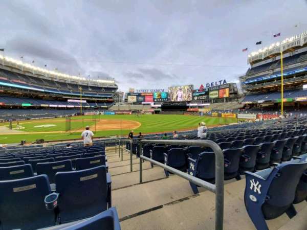 Yankee Stadium, section: 115, row: 10, seat: 1