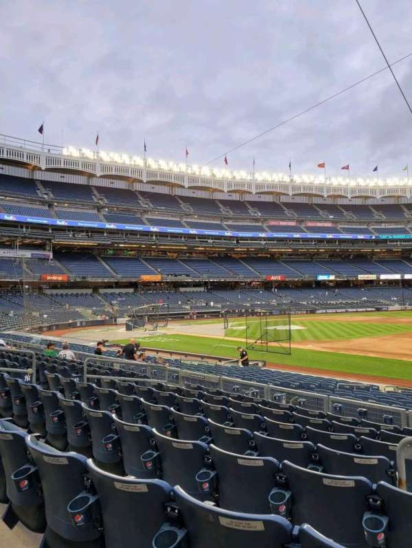Yankee Stadium, section: 114A, row: 8, seat: 1