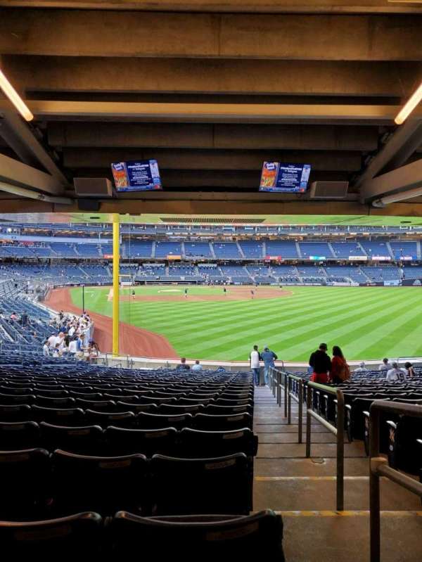 Yankee Stadium, section: 107, row: 21, seat: 1