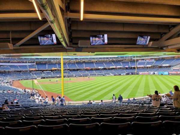 Yankee Stadium, section: 107, row: 21, seat: 10
