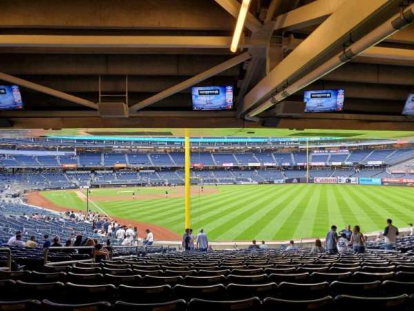 Yankee Stadium, section: 107, row: 21, seat: 16