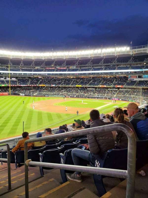 Yankee Stadium, section: 230, row: 10, seat: 1