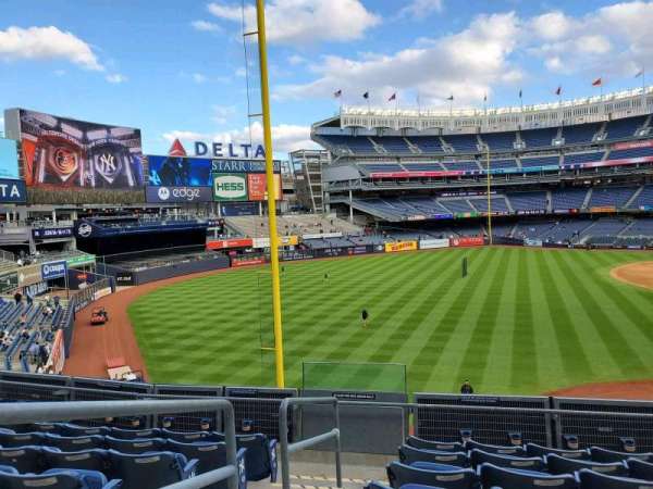 Yankee Stadium, section: 231, row: 7, seat: 15