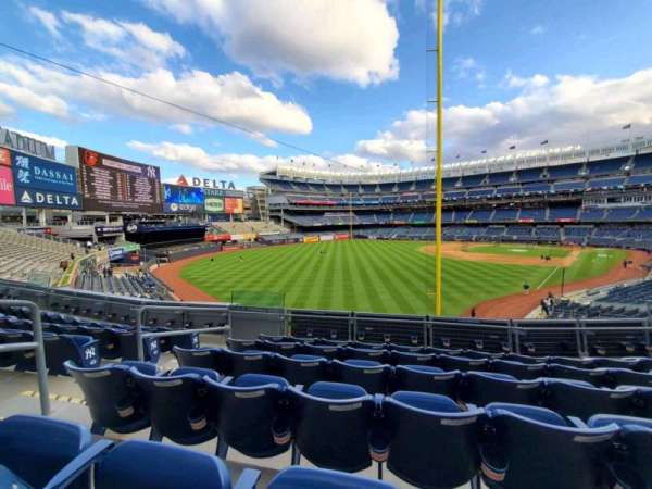 Yankee Stadium, section: 232B, row: 6, seat: 11