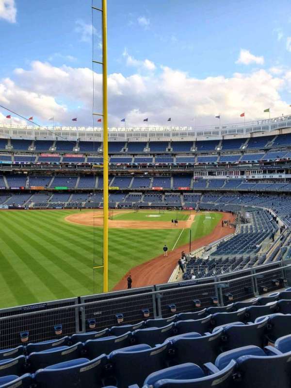 Yankee Stadium, section: 232B, row: 6, seat: 14