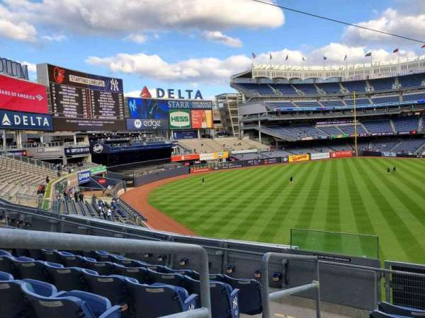 Yankee Stadium, section: 232B, row: 6, seat: 14