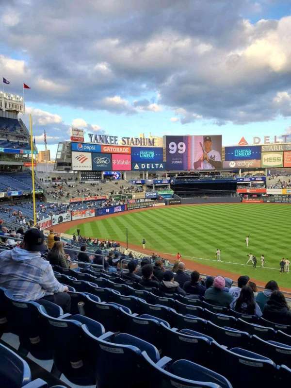 Yankee Stadium, section: 226, row: 12, seat: 7