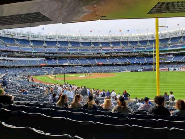 Yankee Stadium, section: 108, row: 17, seat: 6
