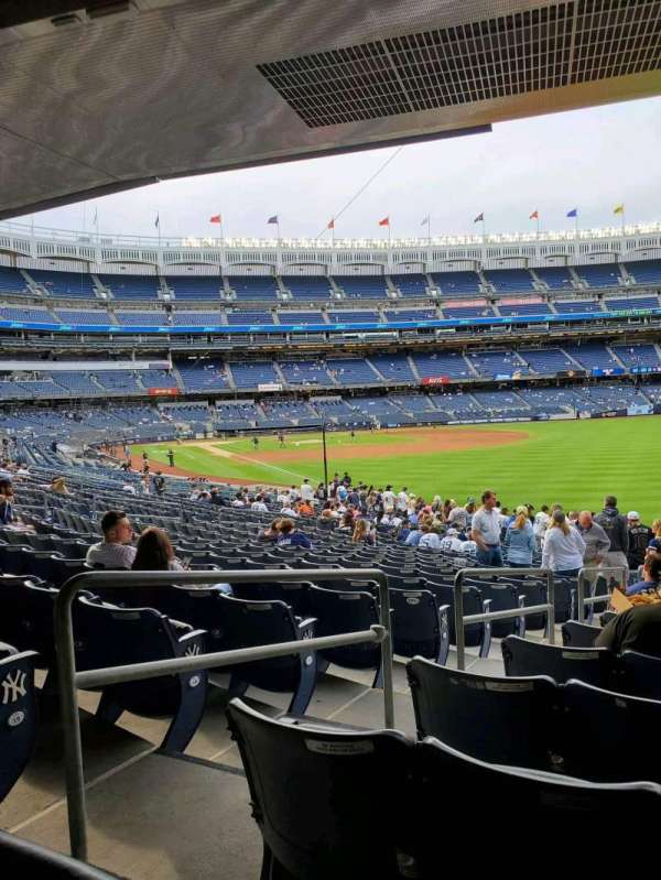 Yankee Stadium, section: 108, row: 17, seat: 15