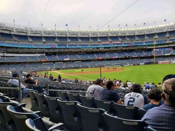 Yankee Stadium, section: 109, row: 19, seat: 13