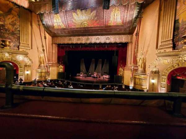 Beacon Theatre, section: Loge 2, row: A, seat: 4