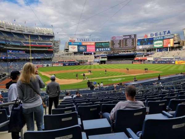 Yankee Stadium, section: 118, row: 14, seat: 10