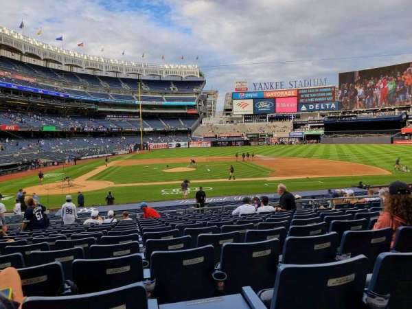 Yankee Stadium, section: 117A, row: 13, seat: 6
