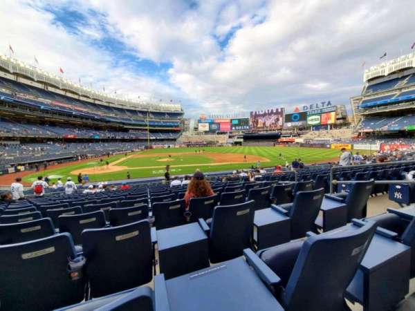 Yankee Stadium, section: 117A, row: 13, seat: 4